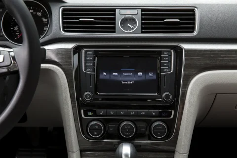 Passat Comfortline mı Highline mı? Hangisi Daha İyi?