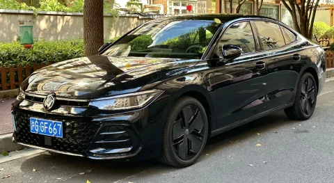 Volkswagen Passat İç Hacmi Nasıl?