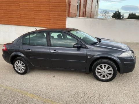 Renault Megane 2 Alırken Nelere Dikkat Edilmeli?