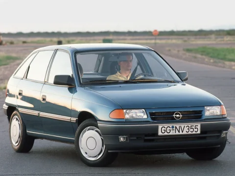 Opel Astra F Alınır mı?