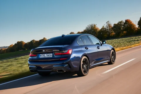 BMW G20 Genişliği