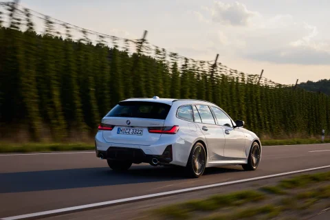 BMW G20 320d Kaç Beygir?