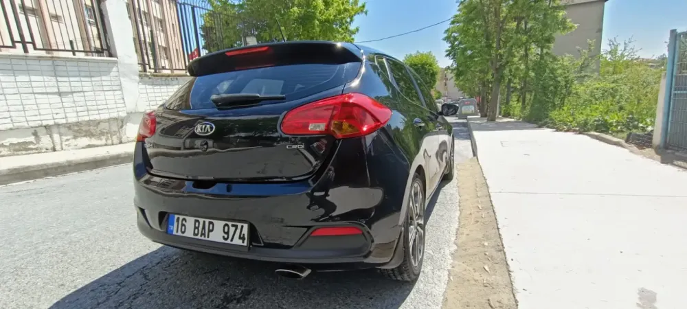 2013 Kia Ceed 1.6 Dizel Otomatik Premium