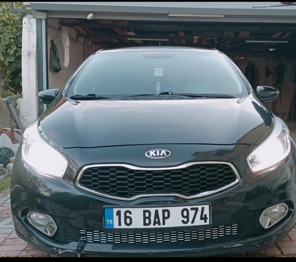 2013 Kia Ceed 1.6 Dizel Otomatik Premium