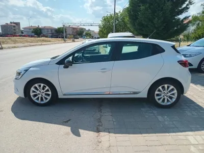 2022 Model Renault Clio 1.0 TCe Otomatik Touch Paket